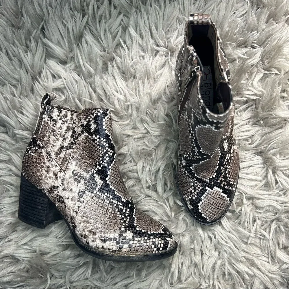 Blondo Waterproof leather snake print block heel ankle boots women’s size 6.5
